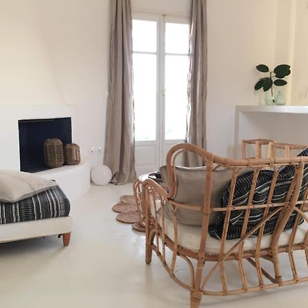 Island White Apartment Agios Georgios  Exterior foto
